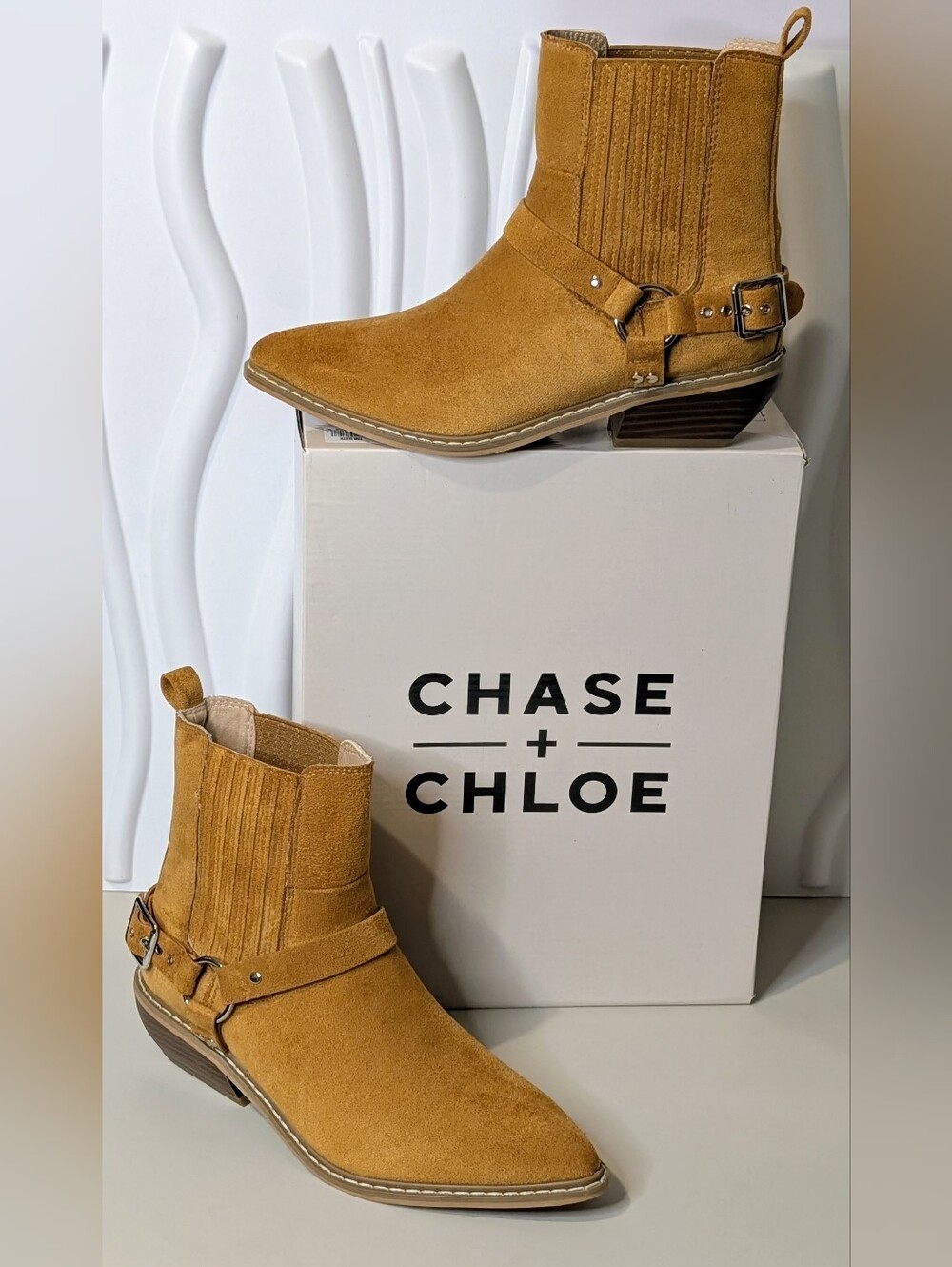 Chase + Chloe Yareli-1 Tan Western Harness Cowboy Ankle Boots Size 8 NIB